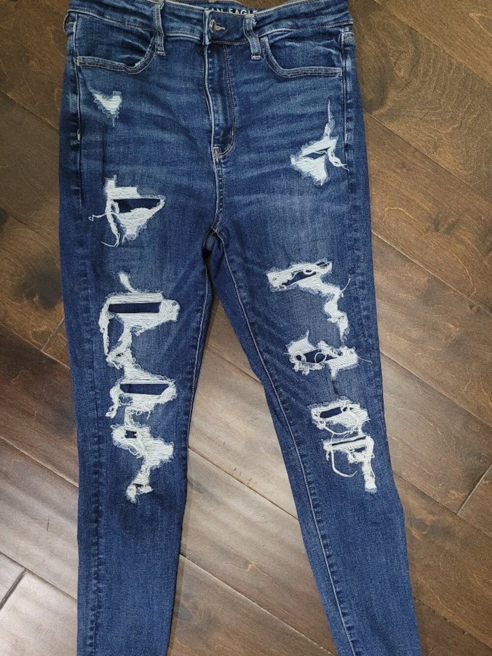 American Eagle Jeans Womens Size 10 short hi rise Stretchy Ripped high waisted